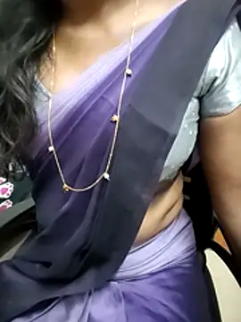 Tamilmallu-duskygirl03 online show from 27, 6, 2026