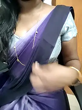 Tamilmallu-duskygirl03 online show from 8, 4, 2026