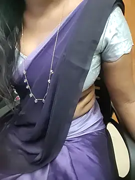Tamilmallu-duskygirl03 online show from 10, 7, 2026