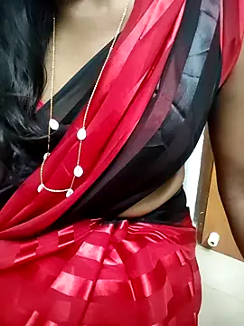 Tamilmallu-duskygirl03 online show from 17, 12, 2025