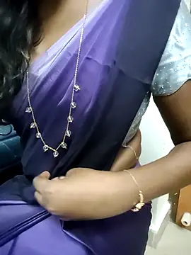 Tamilmallu-duskygirl03 online show from 18, 12, 2025