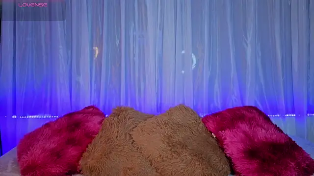 Victoria Jonhss online show from 27, 2, 2026