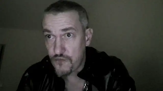 Nyctalopie8579 online show from 15, 1, 2026