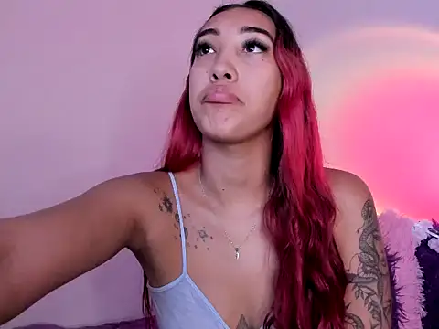 HeidyRousse online show from 13, 11, 2025