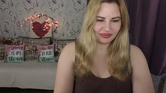 Passion-Blondy online show from 3, 6, 2026