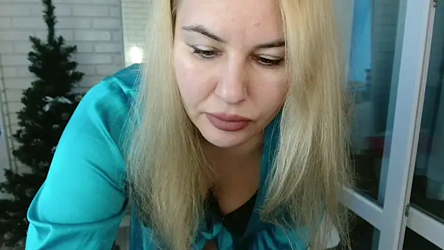 Passion-Blondy online show from 18, 12, 2025