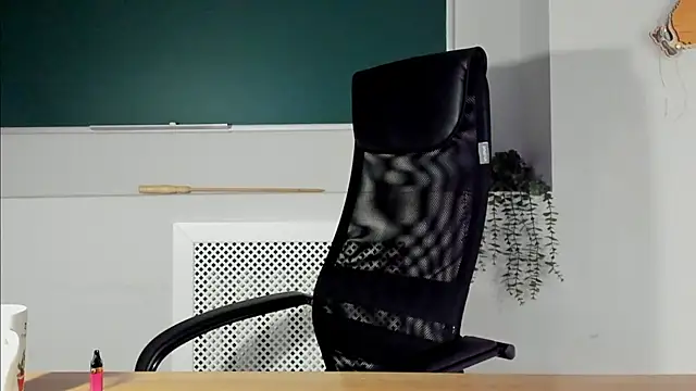 ClaireMathis online show from 22, 3, 2026