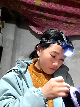 gio-thu online show from 11, 3, 2026