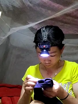 Snapshot of gio-thu chatting on 14, 5, 2026 gio-thu online show from 14, 5, 2026