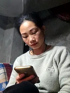 gio-thu online show from 12, 1, 2026