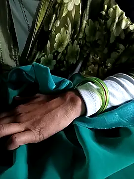 Snapshot of DirtybhabhiGoal chatting on 28, 10, 2025 DirtybhabhiGoal online show from 28, 10, 2025