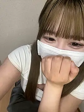 Snapshot of _Minami_x chatting on 10, 10, 2025 Minami x online show from 10, 10, 2025
