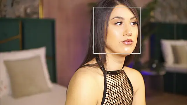 Snapshot of Talia_Lure chatting on 4, 11, 2025 Talia Lure online show from 4, 11, 2025