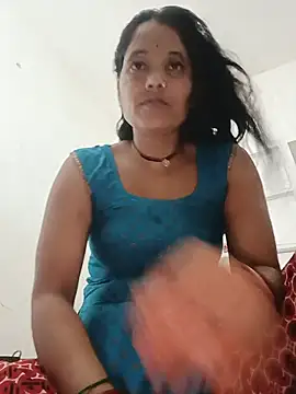 Snapshot of Cuty_tanya chatting on 7, 7, 2026 Cuty tanya online show from 7, 7, 2026