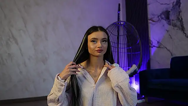 RachelRavee online show from 12, 3, 2026