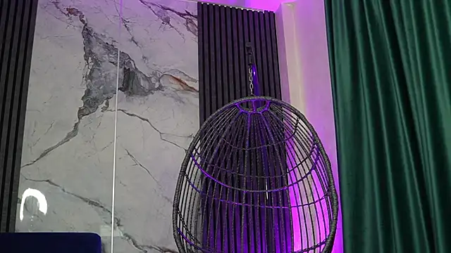 RachelRavee online show from 7, 11, 2025