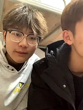 KK-cuteboy online show from 1, 12, 2025