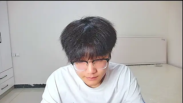 KK-cuteboy online show from 20, 5, 2026