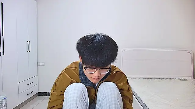 KK-cuteboy online show from 3, 5, 2026