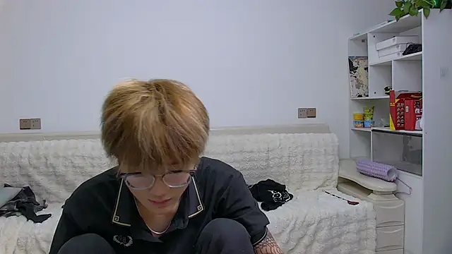 KK-cuteboy online show from 8, 2, 2026