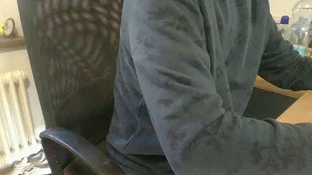 Kawayleo online show from 14, 11, 2025