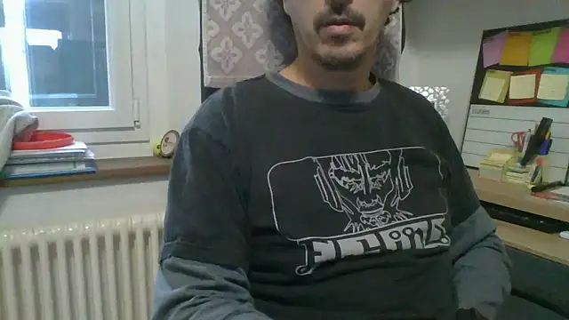 Kawayleo online show from 2, 12, 2025