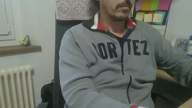 Kawayleo online show from 30, 10, 2025