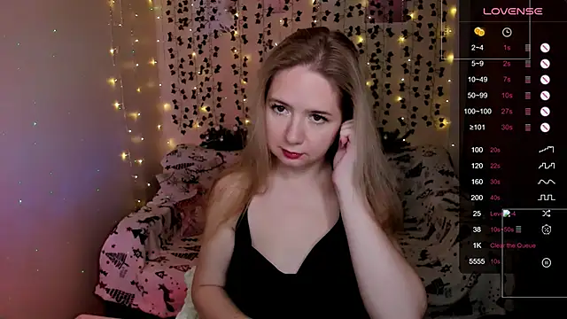 Evaa Braunn online show from 23, 12, 2025