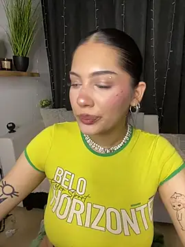 LoraShines online show from 22, 7, 2026