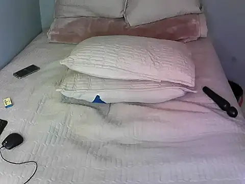 Bootyclit87xx online show from 1, 11, 2025