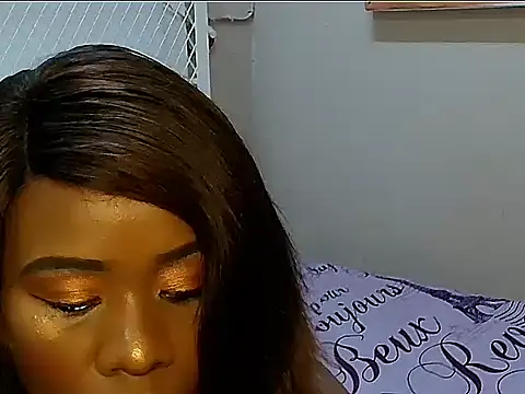 Snapshot of EsotericPaloma chatting on 30, 10, 2025 EsotericPaloma online show from 30, 10, 2025