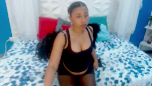 Snapshot of cherylrose1 chatting on 10, 10, 2025 cherylrose1 online show from 10, 10, 2025
