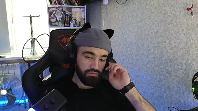 Nik Namee online show from 13, 10, 2025