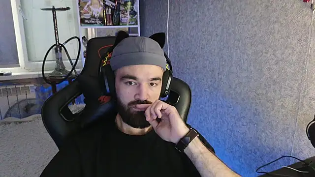 Nik Namee online show from 24, 11, 2025