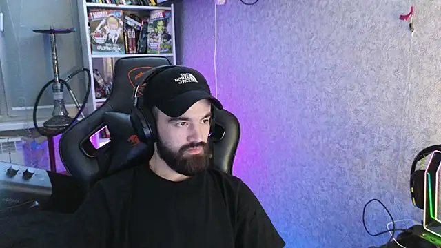 Nik Namee online show from 8, 11, 2025