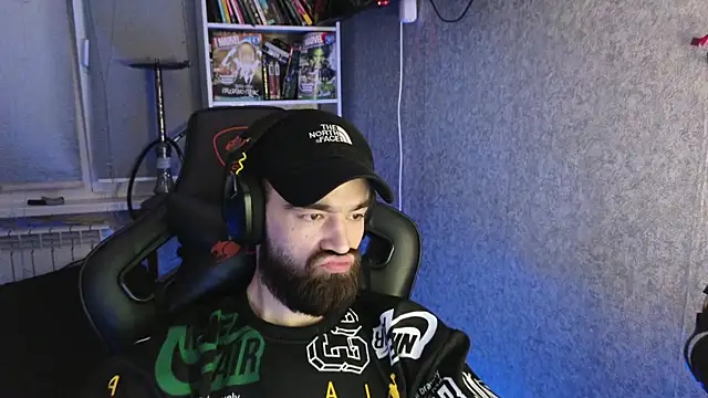 Nik Namee online show from 13, 11, 2025