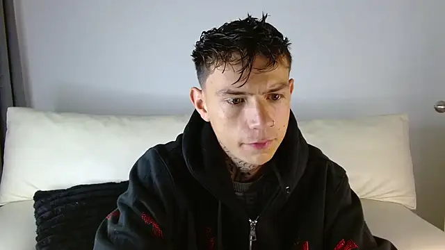 hot teo  online show from 8, 1, 2026