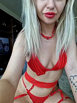 Snapshot of BritanyVegas chatting on 27, 6, 2026 BritanyVegas online show from 27, 6, 2026