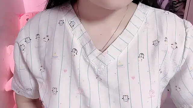 Snapshot of BeChinh_Lee chatting on 22, 6, 2026 BeChinh Lee online show from 22, 6, 2026
