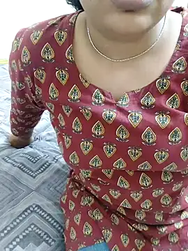 Snapshot of nikki_singh01 chatting on 9, 10, 2025 nikki singh01 online show from 9, 10, 2025