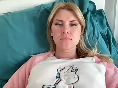 Ilymaris online show from 5, 3, 2026