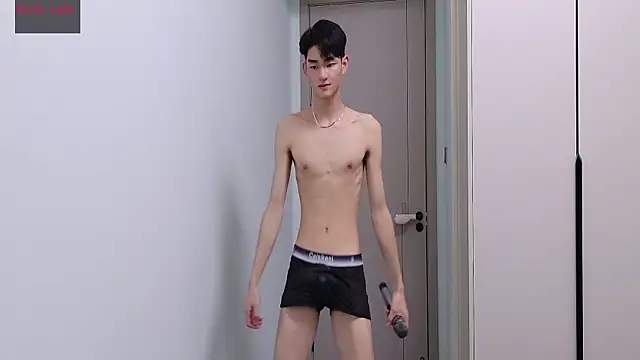 sexyboy-lele online show from 13, 11, 2025