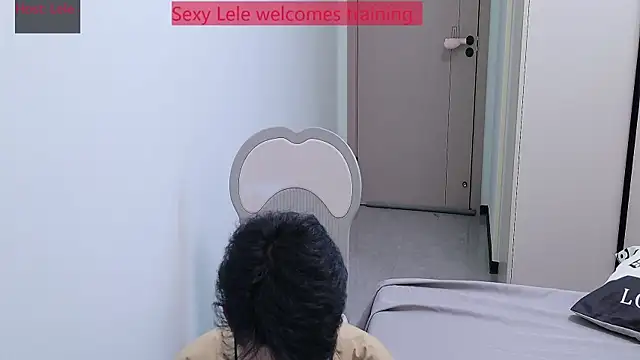 sexyboy-lele online show from 21, 11, 2025