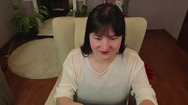 Vicki Smile online show from 13, 10, 2025