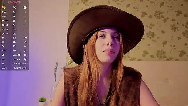 lilliaqueen online show from 1, 11, 2025