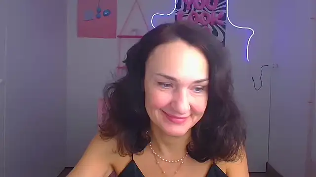 Rosie Rosee online show from 10, 4, 2026