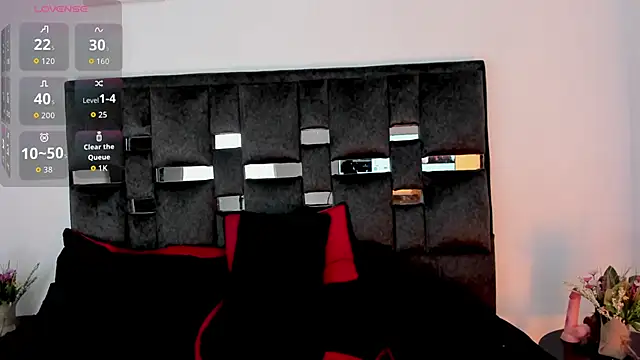 SussySunny  online show from 3, 11, 2025