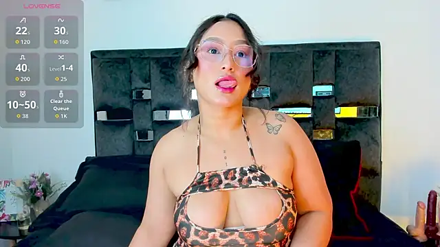 SussySunny  online show from 19, 10, 2025