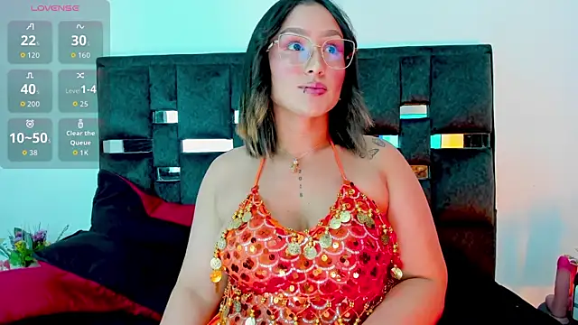 SussySunny  online show from 31, 10, 2025