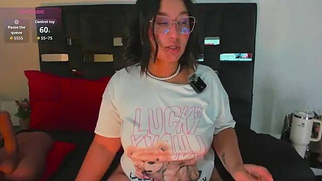 SussySunny  online show from 11, 2, 2026